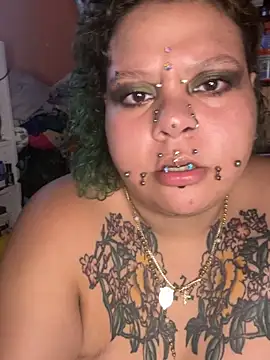 DivineBBWPoison 在線直播表演