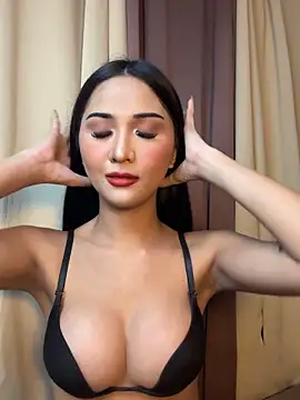 Diannellove Adlı Modelin Web Kamerası Şovu