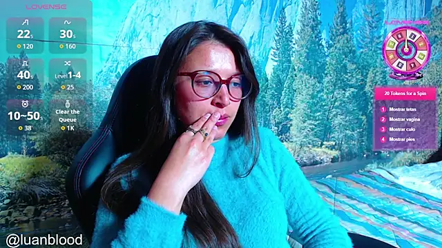 luanablood Show in webcam