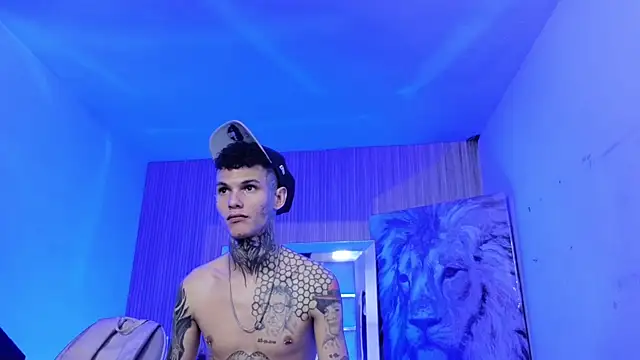 Paulo_527 Adlı Modelin Web Kamerası Şovu