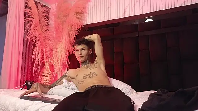 Paulo_527 Webcam Show