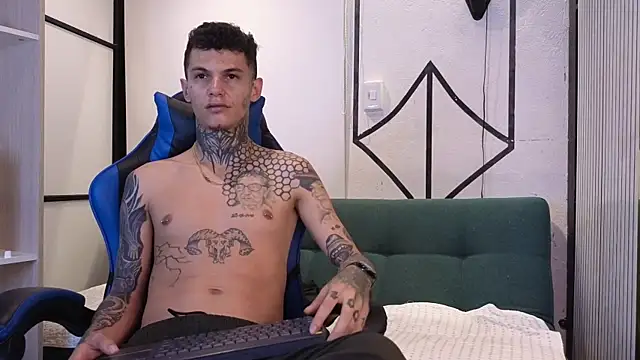 Paulo_527 Webcam-Show