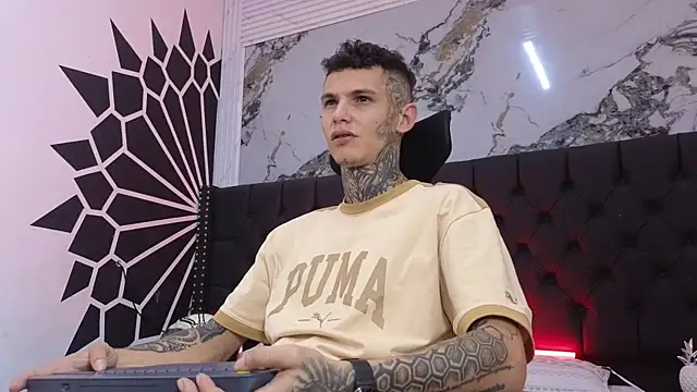 Show modela Paulo_527 na web-kameri