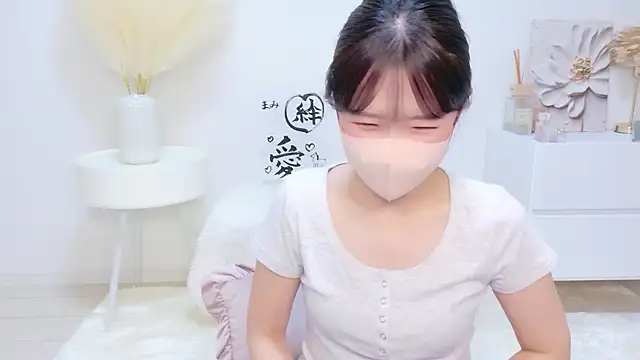 Mami_chan2's Live XXX Chat