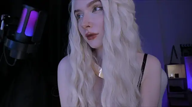 Mistress_Iris 网络视讯表演