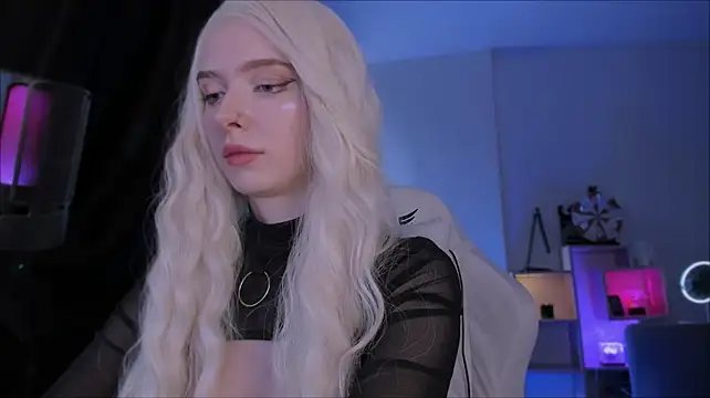 Mistress_Iris Webcam show