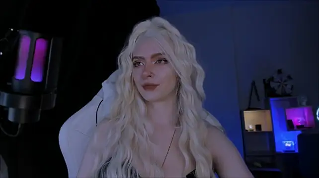 Mistress_Iris: вебкам-шоу