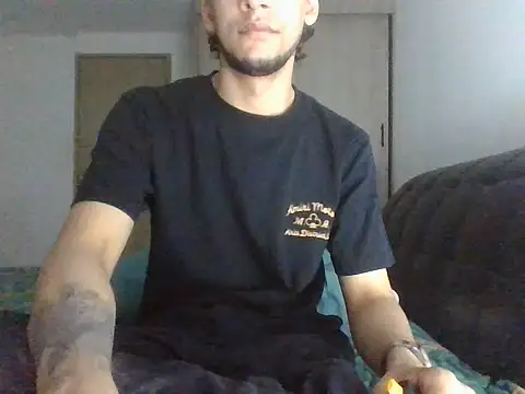 bladetrinityn Show in webcam