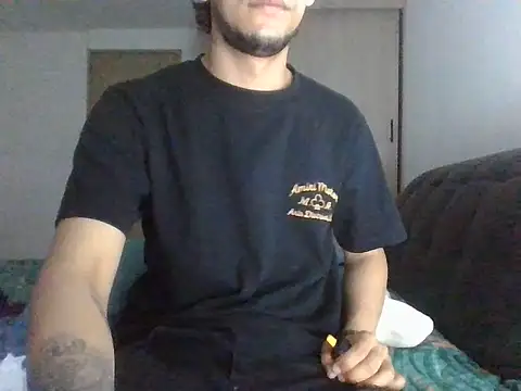 bladetrinitynn Webbikameraesitys