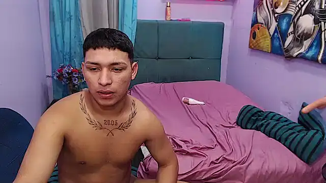 twinks_fuck Шоу с уебкамера