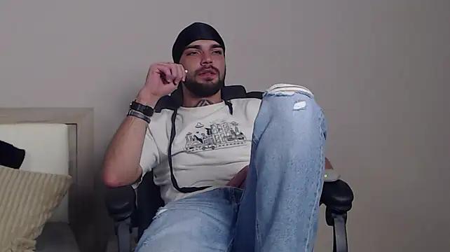 KaneHunter Pertunjukan Webcam