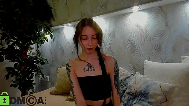 Ellen_Hops Adlı Modelin Canlı XXX Sohbeti