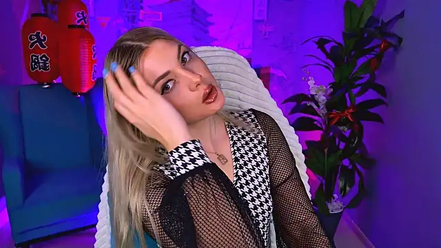 HyileyClark's Live XXX Chat