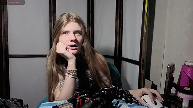 Webkamerová show Adell_Love