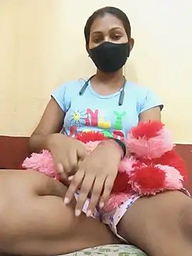 Hot-Bidhika XXX чат на живо