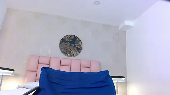 IsabelleDazaのウェブカメラショー