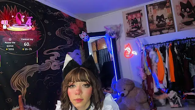 alicedangerXXX: вебкам-шоу