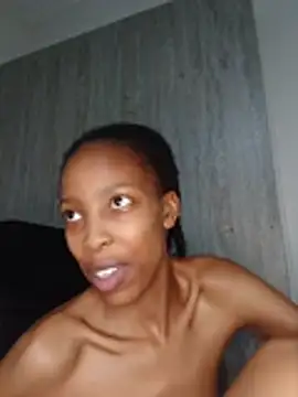 MsParisSmith's Live Chat Room