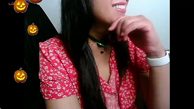 Whisperingfiren Live XXX chat