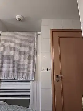 lorisaux Pertunjukan Webcam