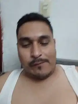 cristian112090n Live XXX chat