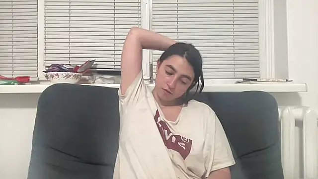 Aphr0ditee Chat XXX in diretta