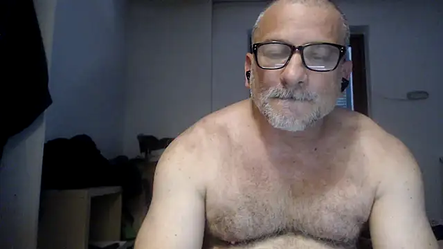 Mauro7788 Show in webcam