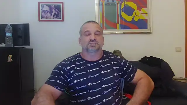Mauro7788: διαδικτυακό σόου στην κάμερα
