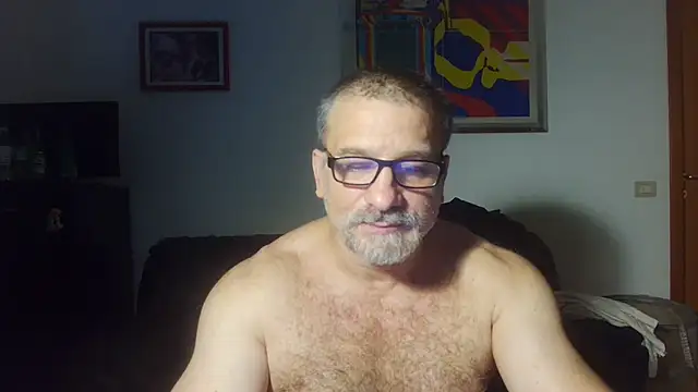 Mauro7788: διαδικτυακό σόου στην κάμερα