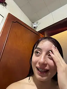 Mia_fiire Chat XXX live