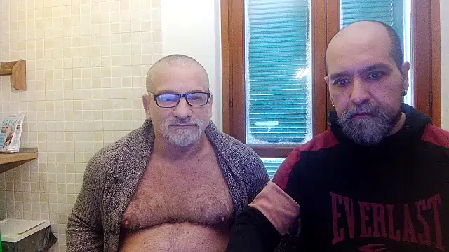 AMIRDIB2025 Show in webcam