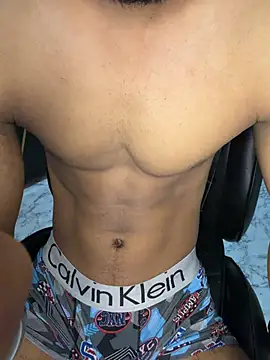 Fitboy07 在線直播表演