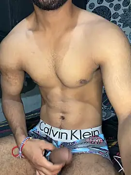 Fitboy07 Show in webcam