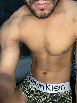 Pokazy przed kamerką – Fitboy07