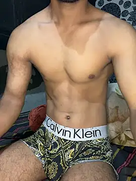 Fitboy07 Show in webcam