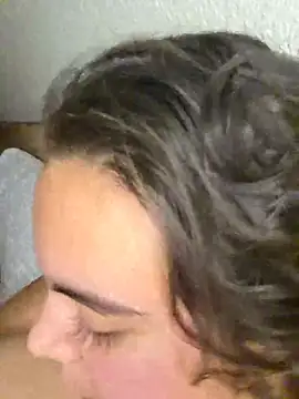 Webkamerová show Jeunecoquinesexy