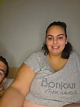 Show modela Jeunecoquinesexy na web-kameri