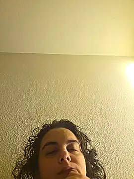 הופעת וובקאם של Jeunecoquinesexy