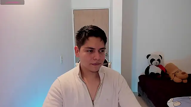 Asta_YunoXXX Adlı Modelin Web Kamerası Şovu