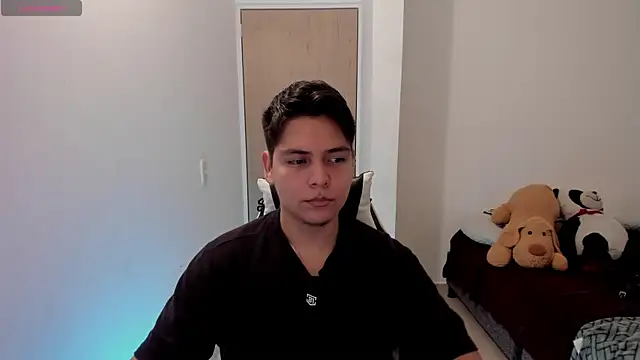 Asta_YunoXXX Show Webcam