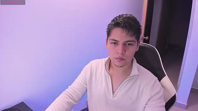 Živá chatovací místnost Asta_YunoXXX