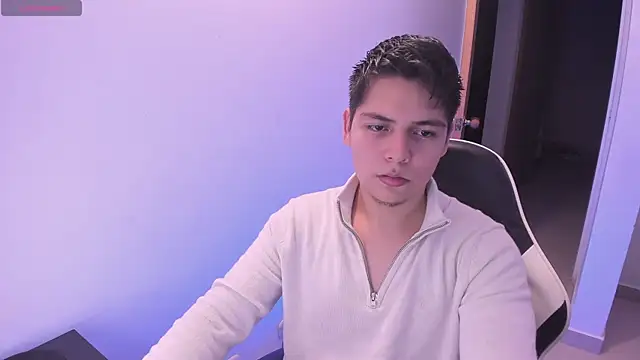 Živá chatovací místnost Asta_YunoXXX