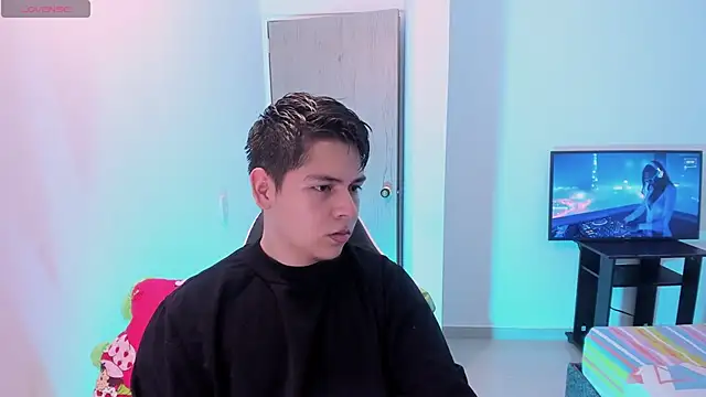 Asta_YunoXXX Adlı Modelin Canlı Sohbet Odası