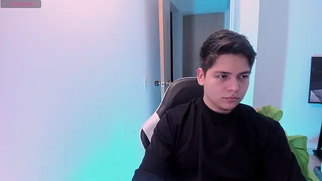 Živá chatovací místnost Asta_YunoXXX