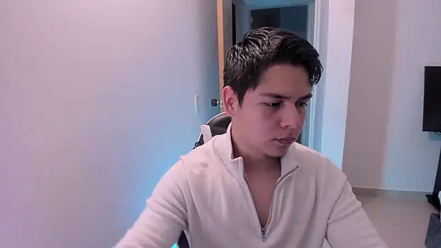 Asta_YunoXXX Show Webcam