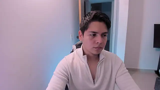 חדר צ'אט בשידור חי של Asta_YunoXXX