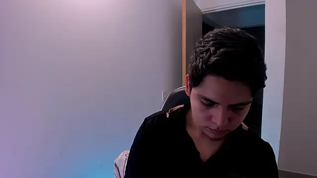Asta_YunoXXX's Webcam Show