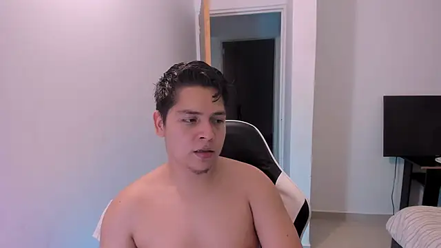 Asta_YunoXXX Show Webcam