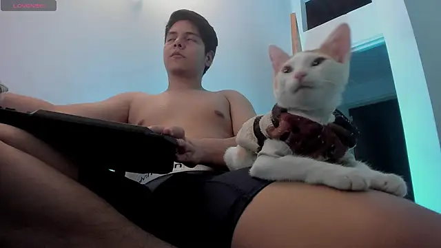 Pertunjukan Kamera Web Asta_YunoXXX