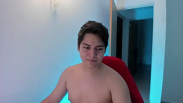 Pokazy przed kamerką – Asta_YunoXXX